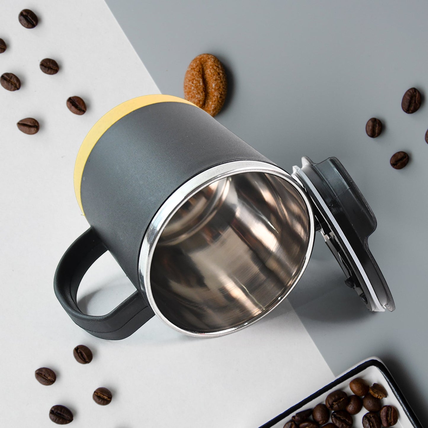 Insulated Coffee Mug with Spill-Proof Lid (Approx 450ML & 1 Pc)